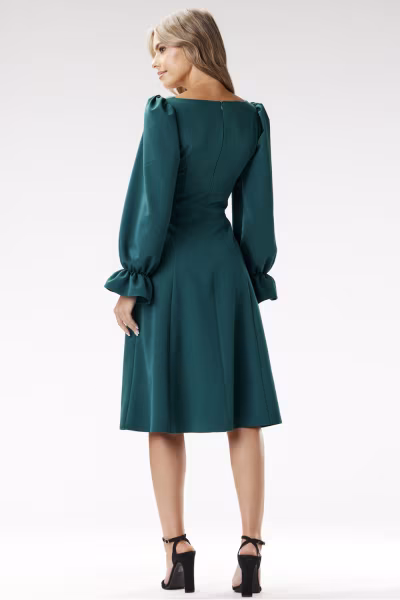 Sukienka Model A695 Bottle Green - awama — zdjęcie 3