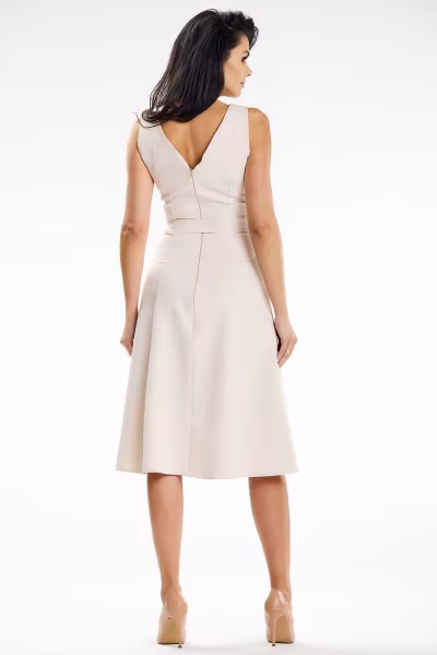 Sukienka Model A633 Beige - awama — zdjęcie 3