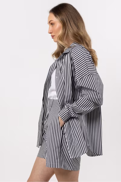 Koszula Damska Model A720 Black - awama — zdjęcie 2