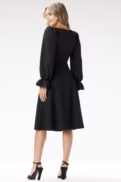 Sukienka Model A695 Black - awama — zdjęcie 3