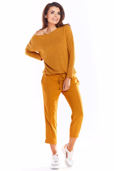 Sweter Damski Model A333 Camel - awama — zdjęcie 2