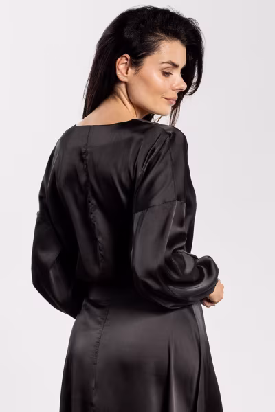 Bluzka Model A740 Black - awama — zdjęcie 3