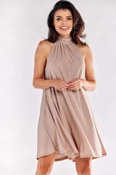 Sukienka Model A556 Beige - awama — zdjęcie 1