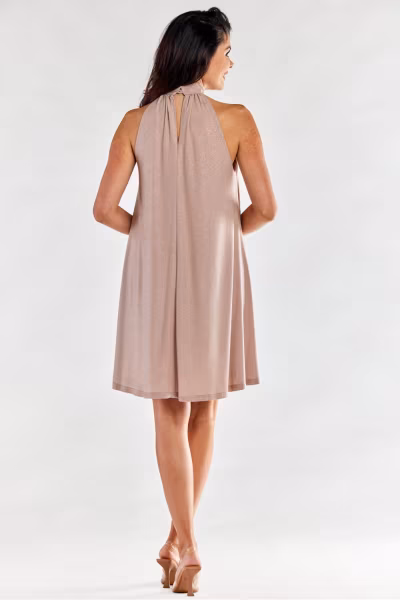 Sukienka Model A556 Beige - awama — zdjęcie 3