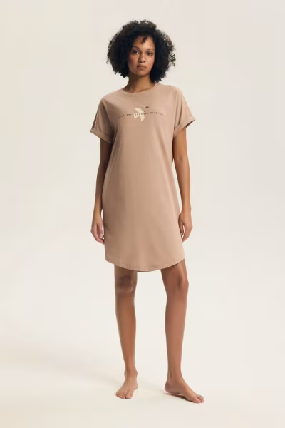 Koszulka nocna Koszula Nocna Model Eluna 44468 Coffee - Henderson — zdjęcie 1