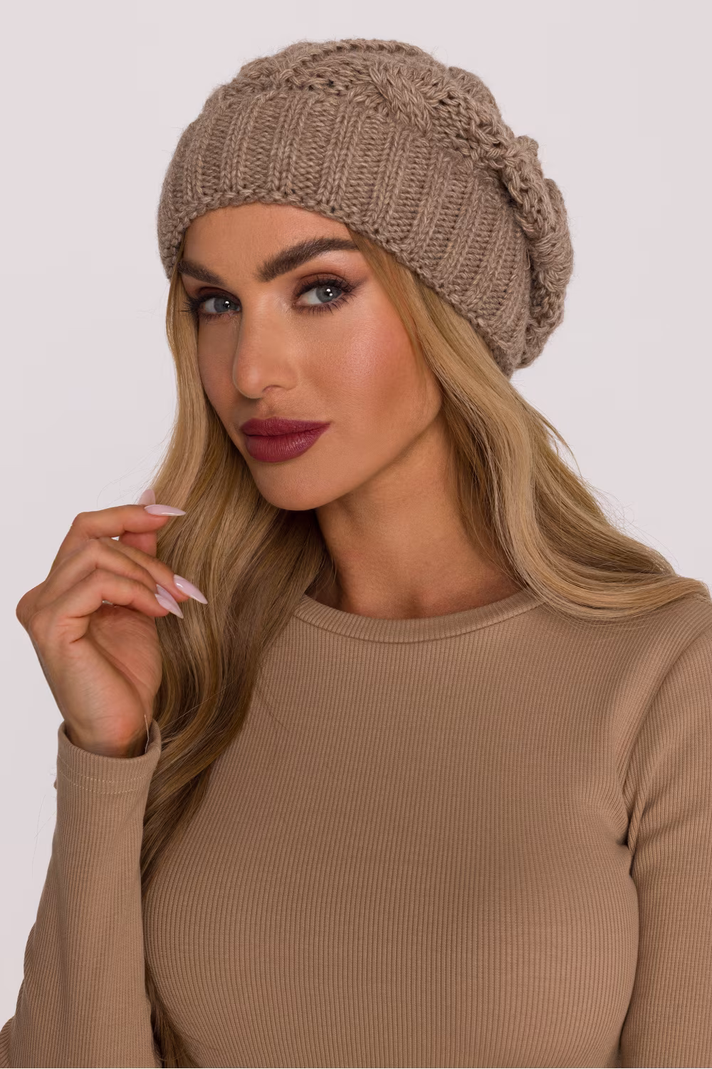 Czapka Model MOE897 Beige - Moe