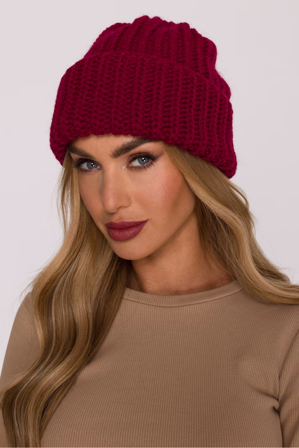 Czapka Damska Model MOE895 Bordo - Moe