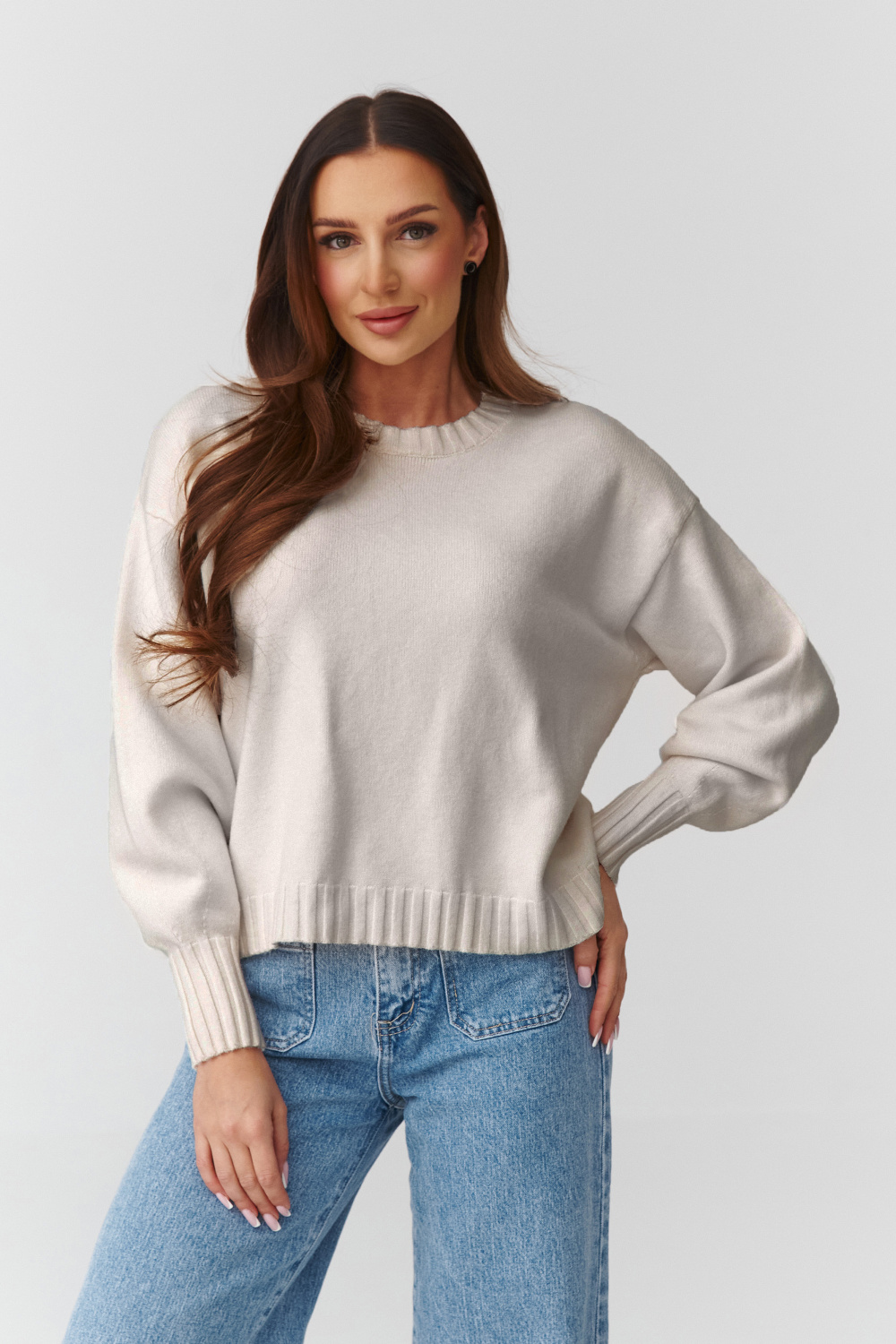 Sweter Damski Model C43 Light Beige - Makadamia