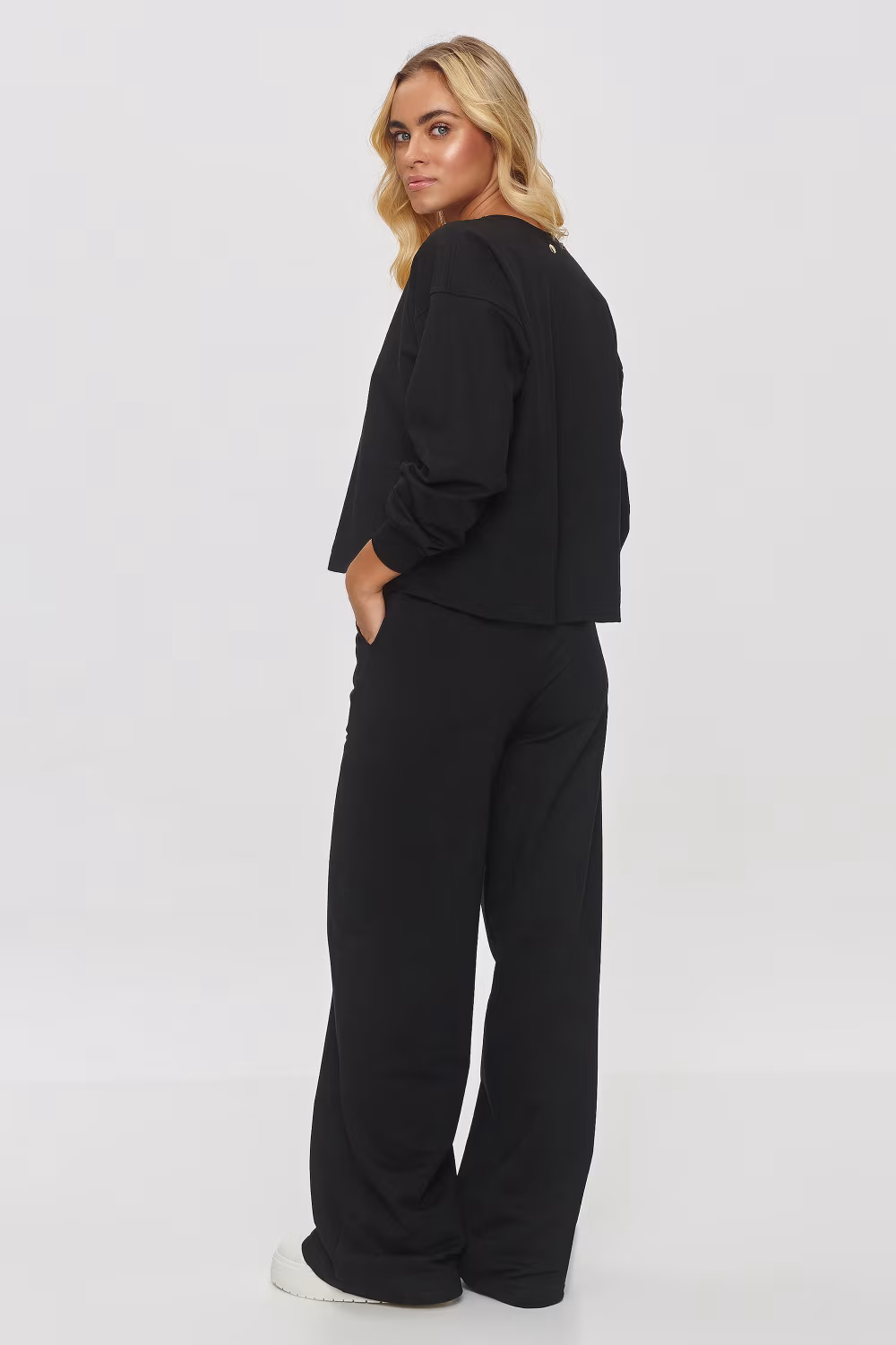 Spodnie Komplet Model M849 Black - Makadamia