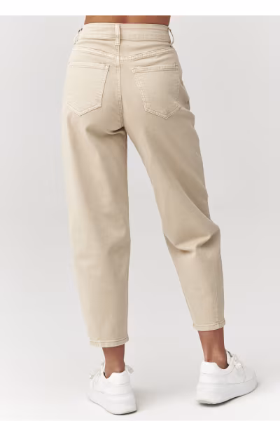 Spodnie Jeansy Damskie Model C31 Beige - Makadamia — zdjęcie 3