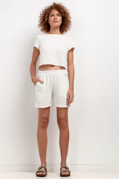 Szorty Damskie Model T402 White Sand - Tessita — zdjęcie 2