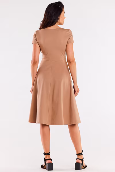 Sukienka Model M292 Beige - Infinite You — zdjęcie 3